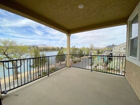 2490 Eastshore Pl in Reno, NV - Building Photo