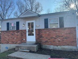 2536 Oepts Ave in Jennings, MO - Building Photo