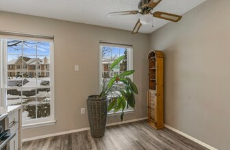 1407 Doolittle Dr in Bridgewater, NJ - Foto de edificio - Building Photo