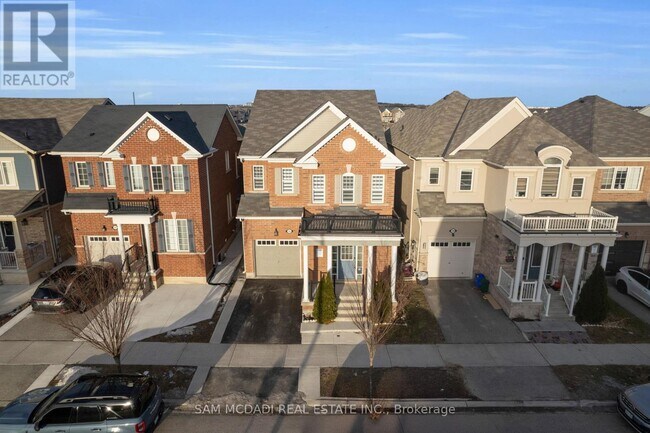 property at 1395 Chretien St