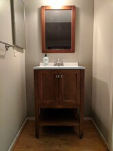 2204 Cedar St, Unit E in Alhambra, CA - Foto de edificio - Building Photo