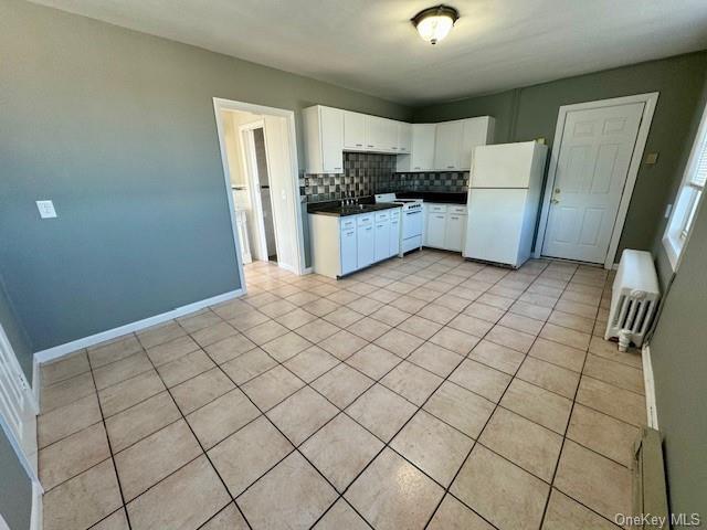 2 Raymond Ave, Unit 3B in Poughkeepsie, NY - Building Photo