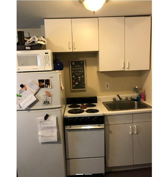 property at 58 Anderson St