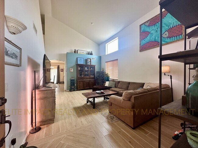 10582 S Margie Pl in Vail, AZ - Building Photo - Building Photo