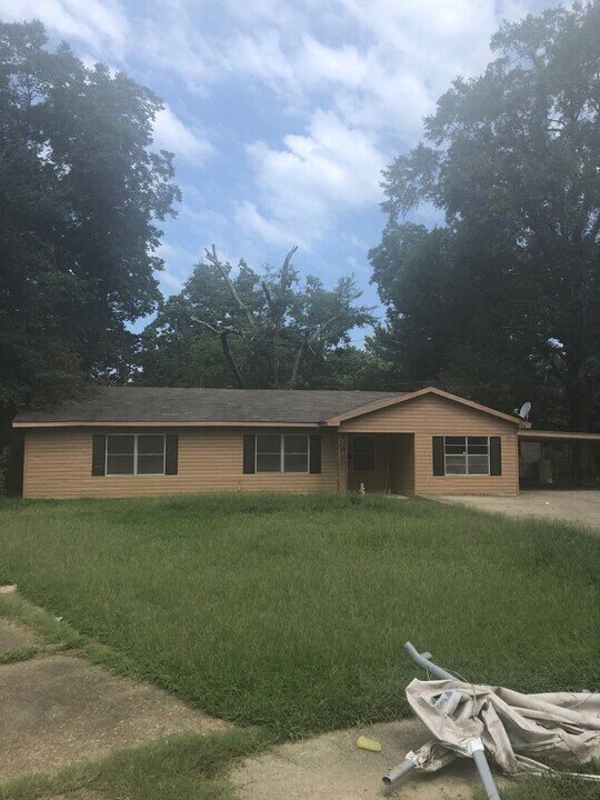 3016 Bibb St in Shreveport, LA - Building Photo