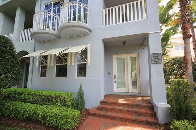 6002 Yeats Manor Dr in Tampa, FL - Building Photo - Building Photo