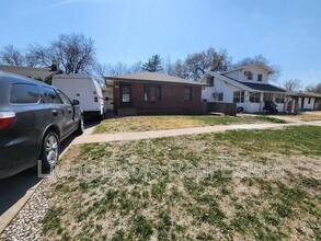 5725 Hartley St in Lincoln, NE - Building Photo - Building Photo