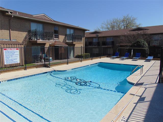 7937 Cliffbrook Dr in Dallas, TX - Building Photo - Building Photo