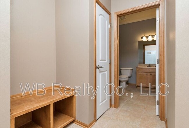 645 SE Carefree Ln in Waukee, IA - Building Photo - Building Photo