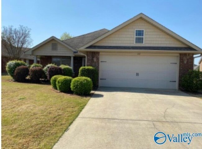 property at 212 Grantham Cir