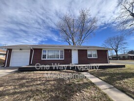 1236 Wilshire Ave in Greeley, CO - Building Photo