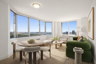 1735 York Ave, Unit 16B in New York, NY - Building Photo - Building Photo