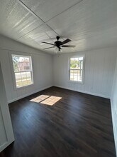 502 N Palm St in Ponca City, OK - Foto de edificio - Building Photo