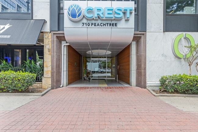 Crest on Peachtree in Atlanta, GA - Building Photo - Building Photo