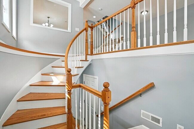411 America Blvd in Ashland, MA - Building Photo - Building Photo