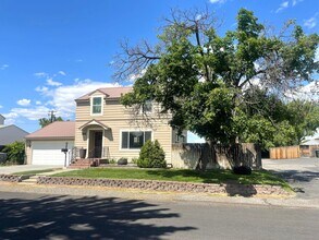 202 Falley St in Richland, WA - Building Photo - Building Photo
