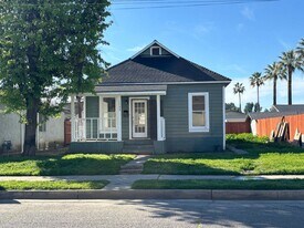 1733 Palo Alto St in Dos Palos, CA - Building Photo