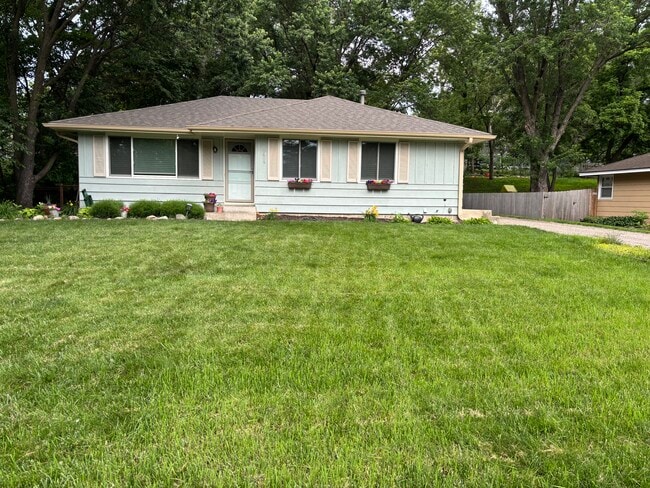 property at 10609 Queen Ave S
