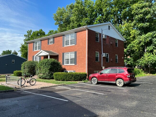 314 S Poplar St, Unit 17 in Oxford, OH - Building Photo - Building Photo