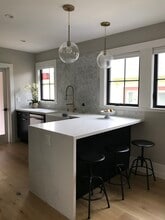 861 Aileen St in Oakland, CA - Foto de edificio - Building Photo