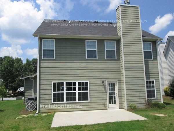 property at 6872 Grand Hickory Dr
