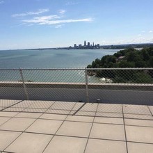11820 Edgewater Dr, Unit 306 in Lakewood, OH - Foto de edificio - Building Photo