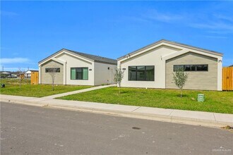 23 Robin Rd in Weslaco, TX - Building Photo - Building Photo