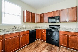 2934 Wade St in Indianapolis, IN - Building Photo - Building Photo
