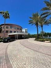 225 Celebration Pl, Unit Spacious 2-Bedroom Condo in Kissimmee, FL - Building Photo - Building Photo
