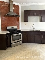 193 Massachusetts Ave in Buffalo, NY - Building Photo