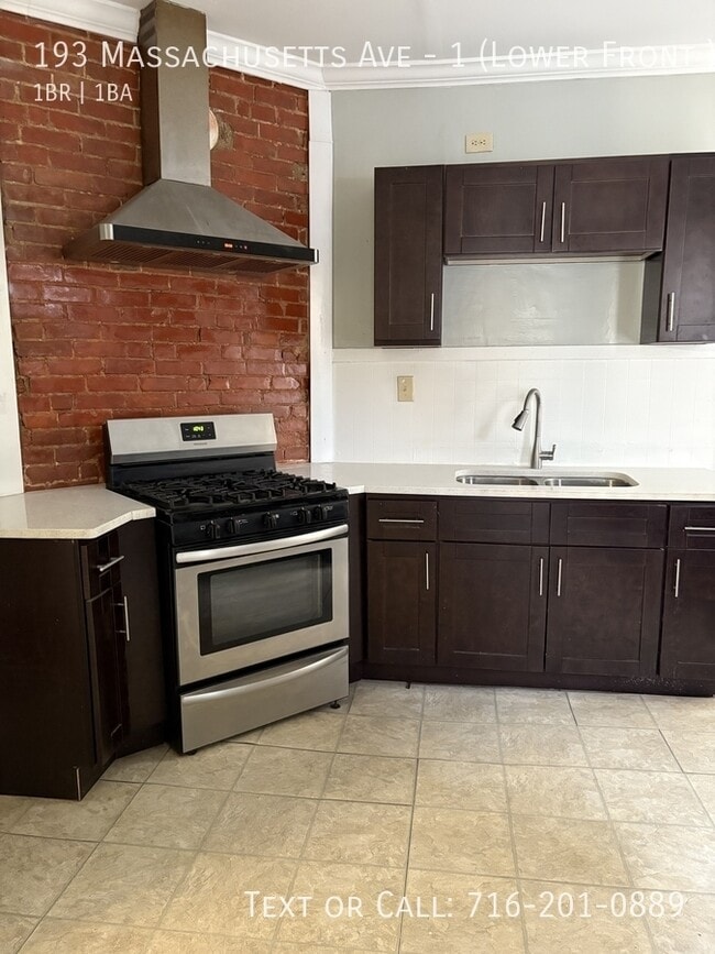 property at 193 Massachusetts Ave
