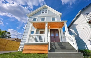 30 Glenwood Ave in Buffalo, NY - Building Photo