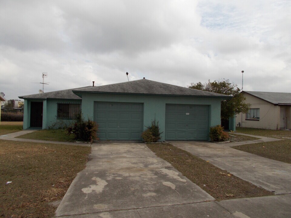 3173 Split Willow Dr in Orlando, FL - Foto de edificio