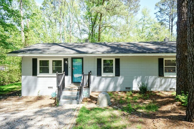 property at 738-740 Woodland Rd