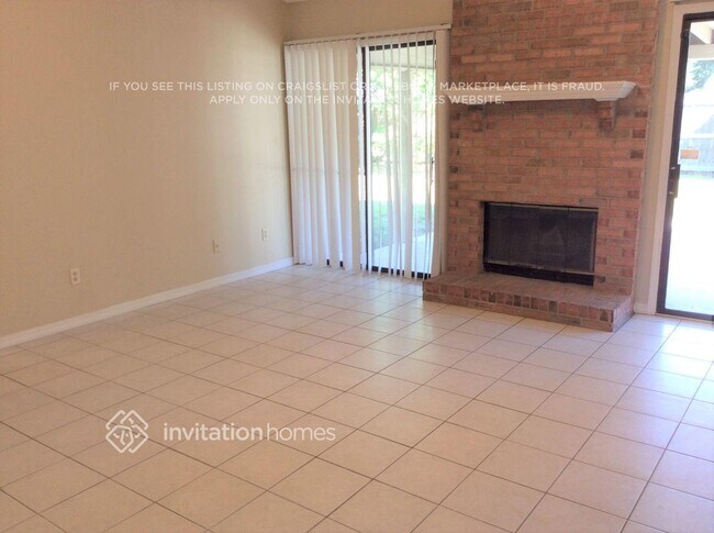 630 Constitution Dr in Orange Park, FL - Building Photo - Building Photo
