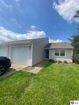 501 Independence Ct in Radcliff, KY - Building Photo