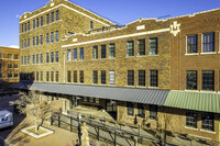 151 N Rock Island St in Wichita, KS - Foto de edificio - Building Photo