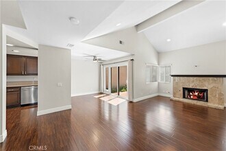 24645 Sutton Ln in Laguna Niguel, CA - Foto de edificio - Building Photo