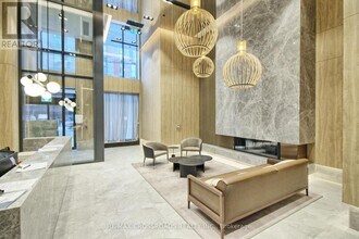 252 Church St in Toronto, ON - Building Photo - Building Photo