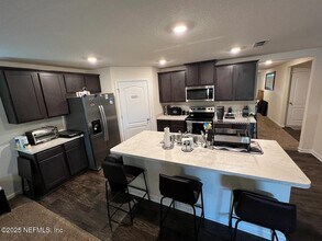 2079 Nottoway Woods Ln in Jacksonville, FL - Building Photo - Building Photo