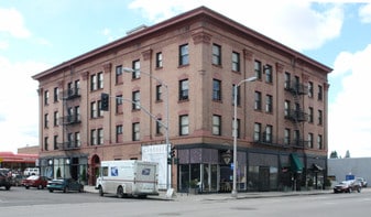 Grand Coulee in Spokane, WA - Building Photo
