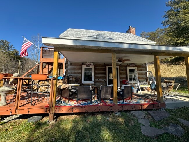 1608 Laurel Grove Rd, Unit Tiny studio in Winchester, VA - Building Photo - Building Photo