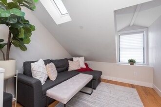 80 Bunker Hill St in Boston, MA - Building Photo - Building Photo