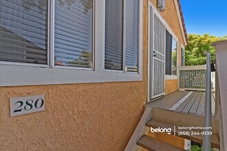 4212 Vista Panorama Way in Oceanside, CA - Foto de edificio - Building Photo