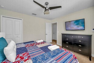 9161 Scramble Dr in Four Corners, FL - Building Photo