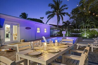 1096 SW 27th Ave in Boynton Beach, FL - Building Photo - Building Photo