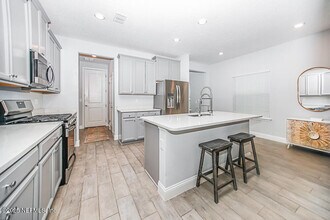 196 Killarney Ave in Saint Johns, FL - Building Photo - Building Photo