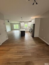 5216 Pandit Dr in Bettendorf, IA - Building Photo - Building Photo