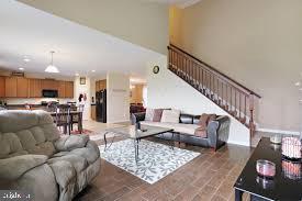 property at 9531 Dumbarton Dr