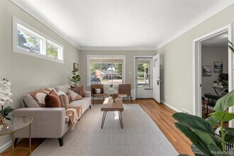 3369 Pelham St in Dearborn, MI - Building Photo - Building Photo